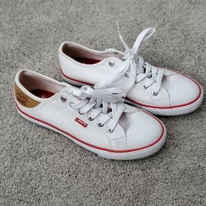 Women's Levi's Stan Buck
Canvas Shoes